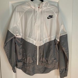 Women’s Nike Windbreaker